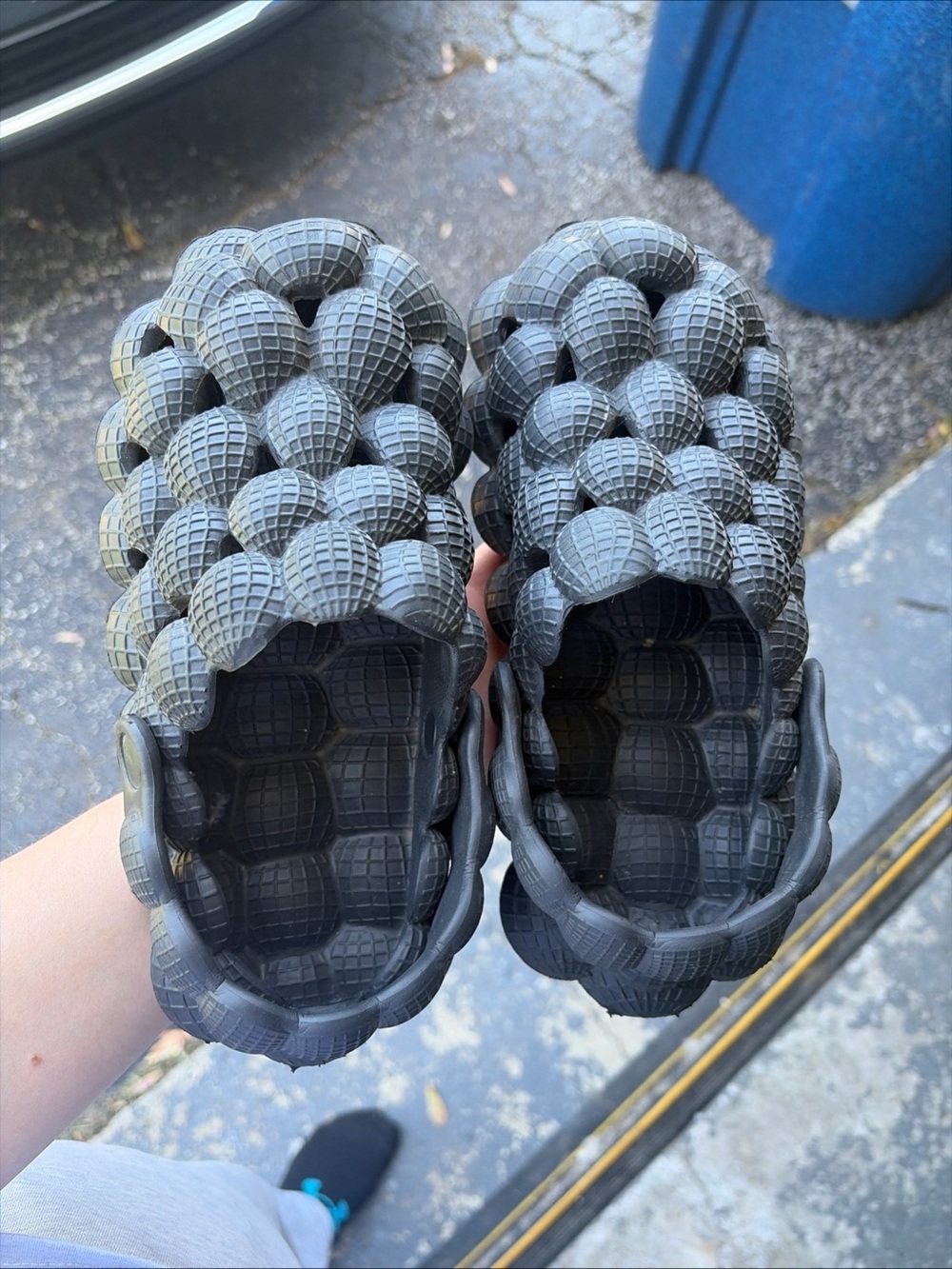 Black Bubble-Textured Slip-On Croc looking shoes size 33 (1.5-2 boys)